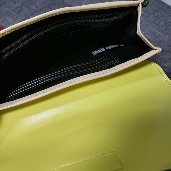 BCBGMaxazria Yellow Tan Wallet Wristlet Phone Case Polyurethane AS IS - Picture 5 of 8